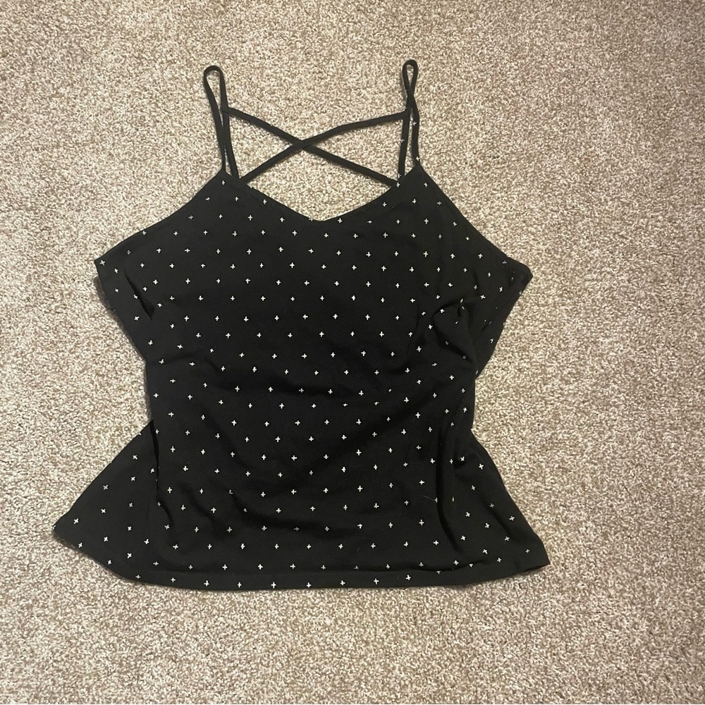 Universal Thread Top
